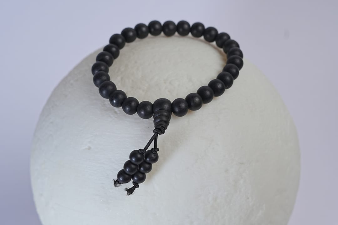 Karungali (Ebony Wood) Bracelet thumbnail 4