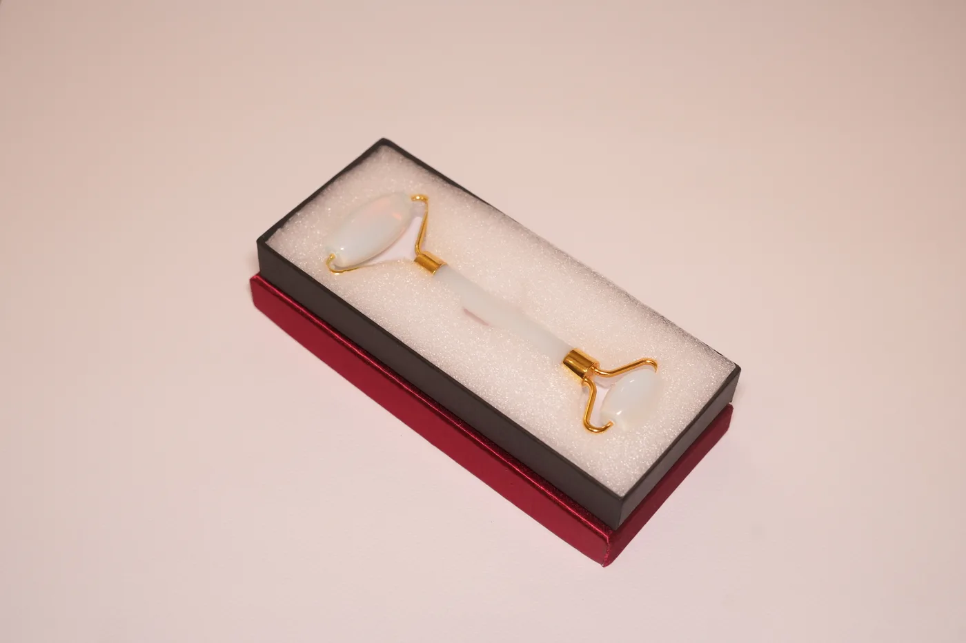 Opal Face Roller