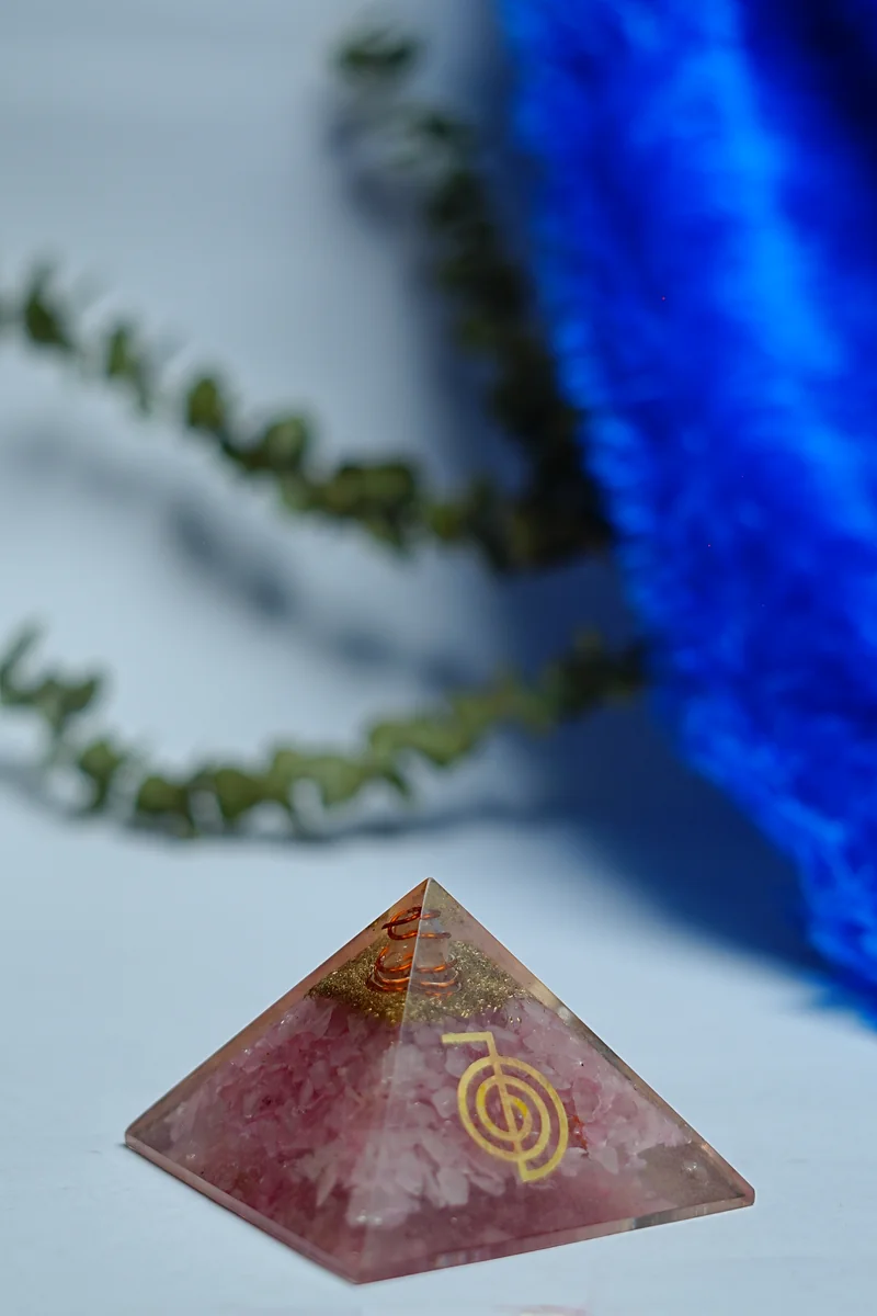 Rose Quartz Pyramid thumbnail 2