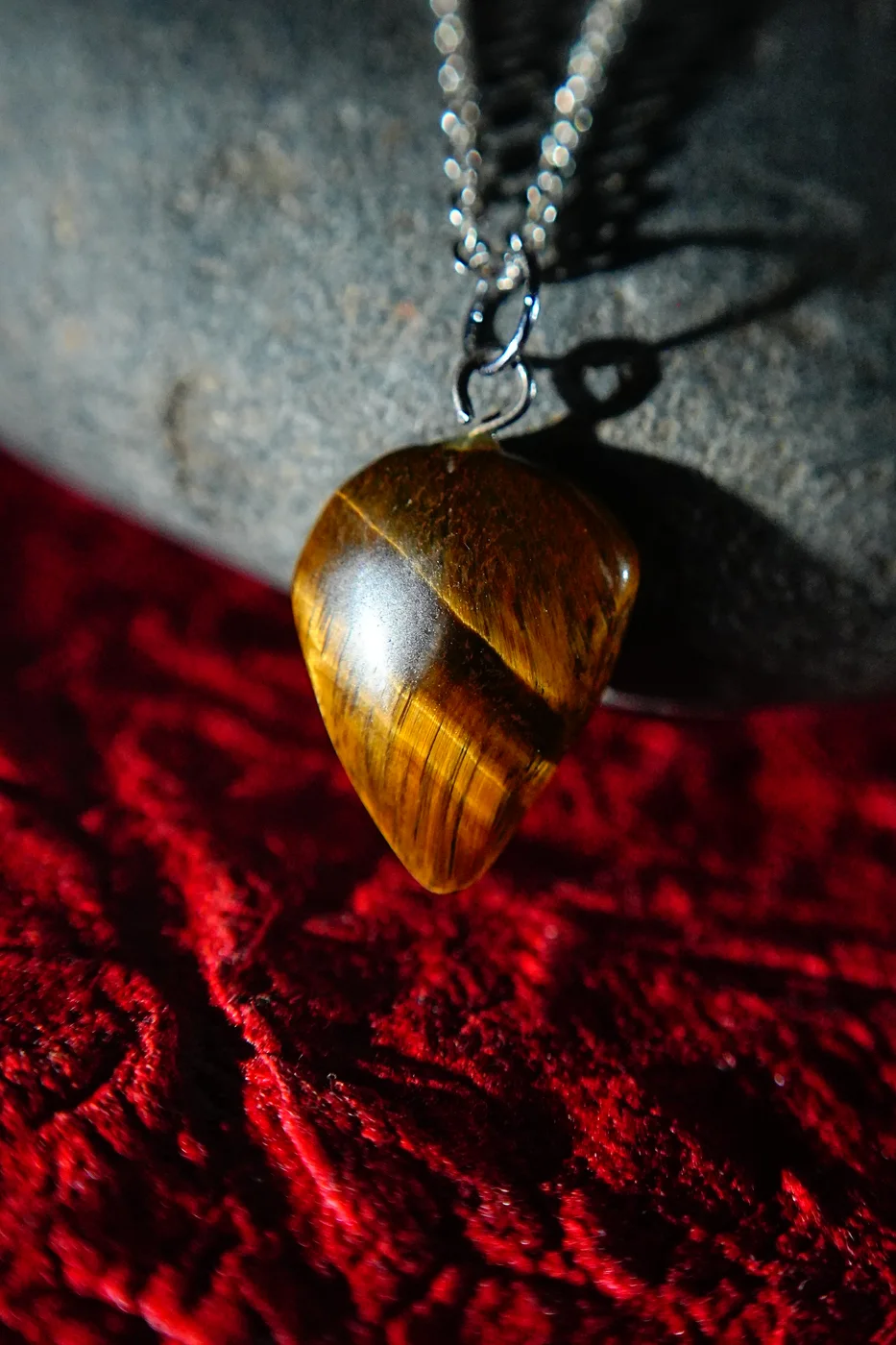 Tiger Eye Pendant thumbnail 2