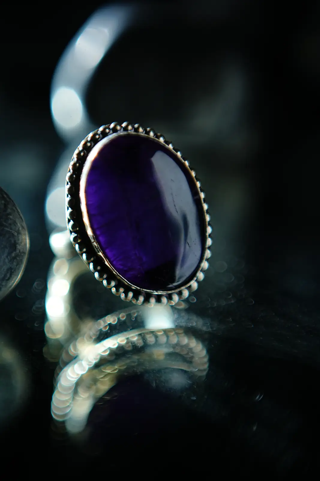 Amethyst Oval Ring thumbnail 3