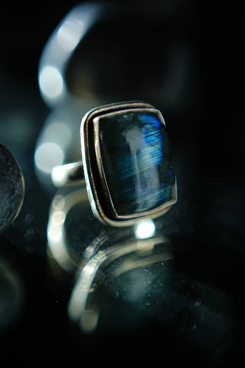 Labradorite Blue Flash Ring thumbnail 3