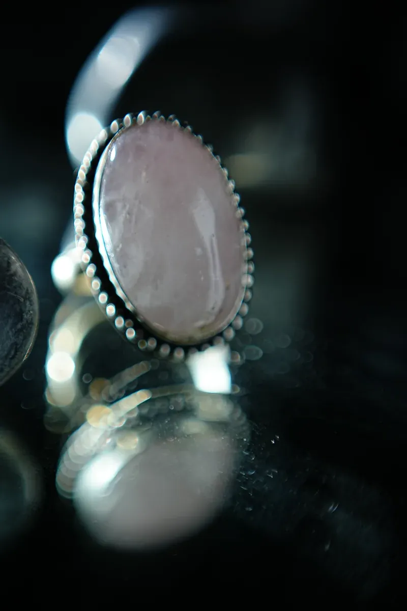 Rose Quartz Oval Ring thumbnail 2