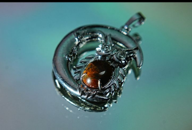 Tiger Eye Pendant thumbnail 3