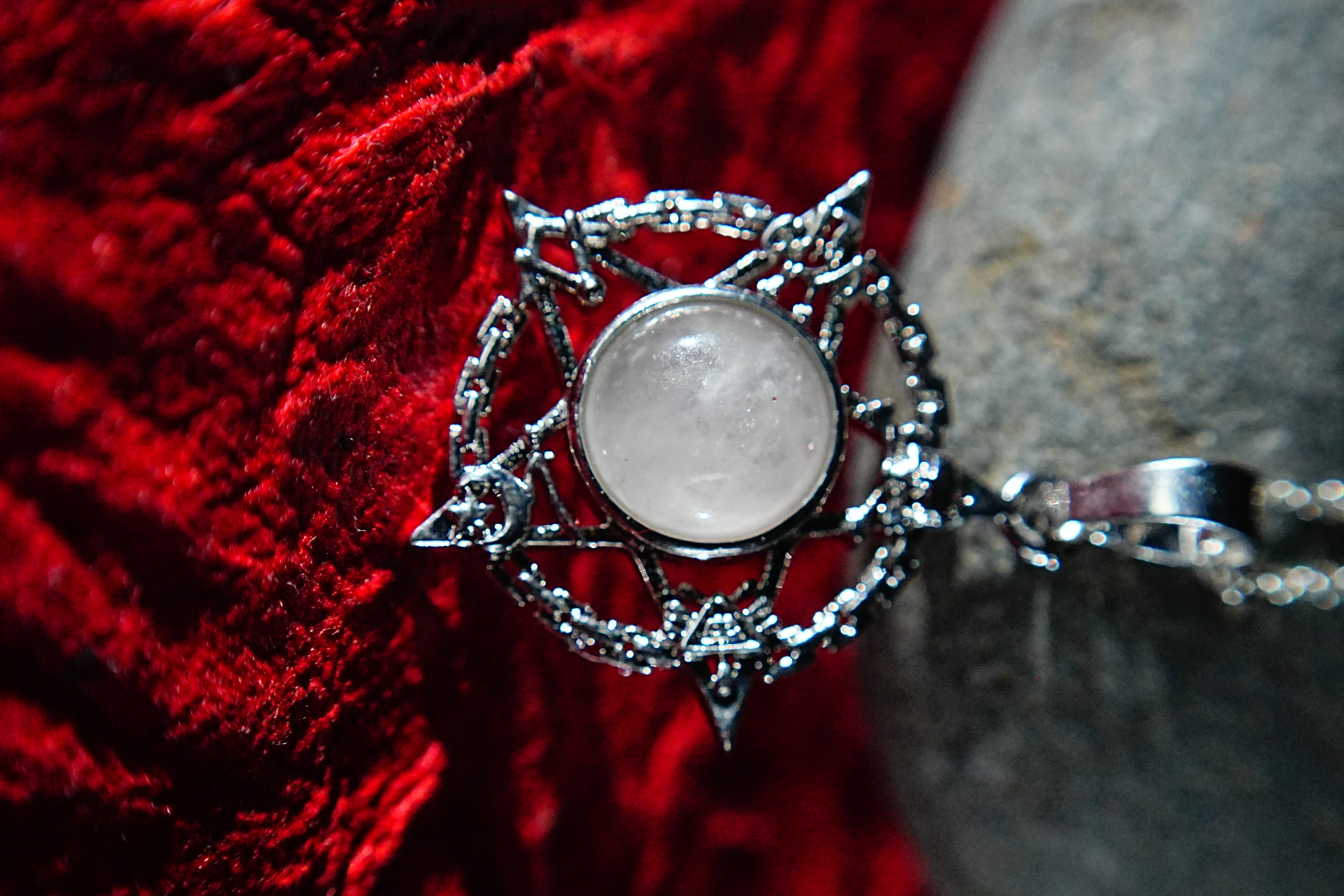 Rose Quartz Pendant thumbnail 3