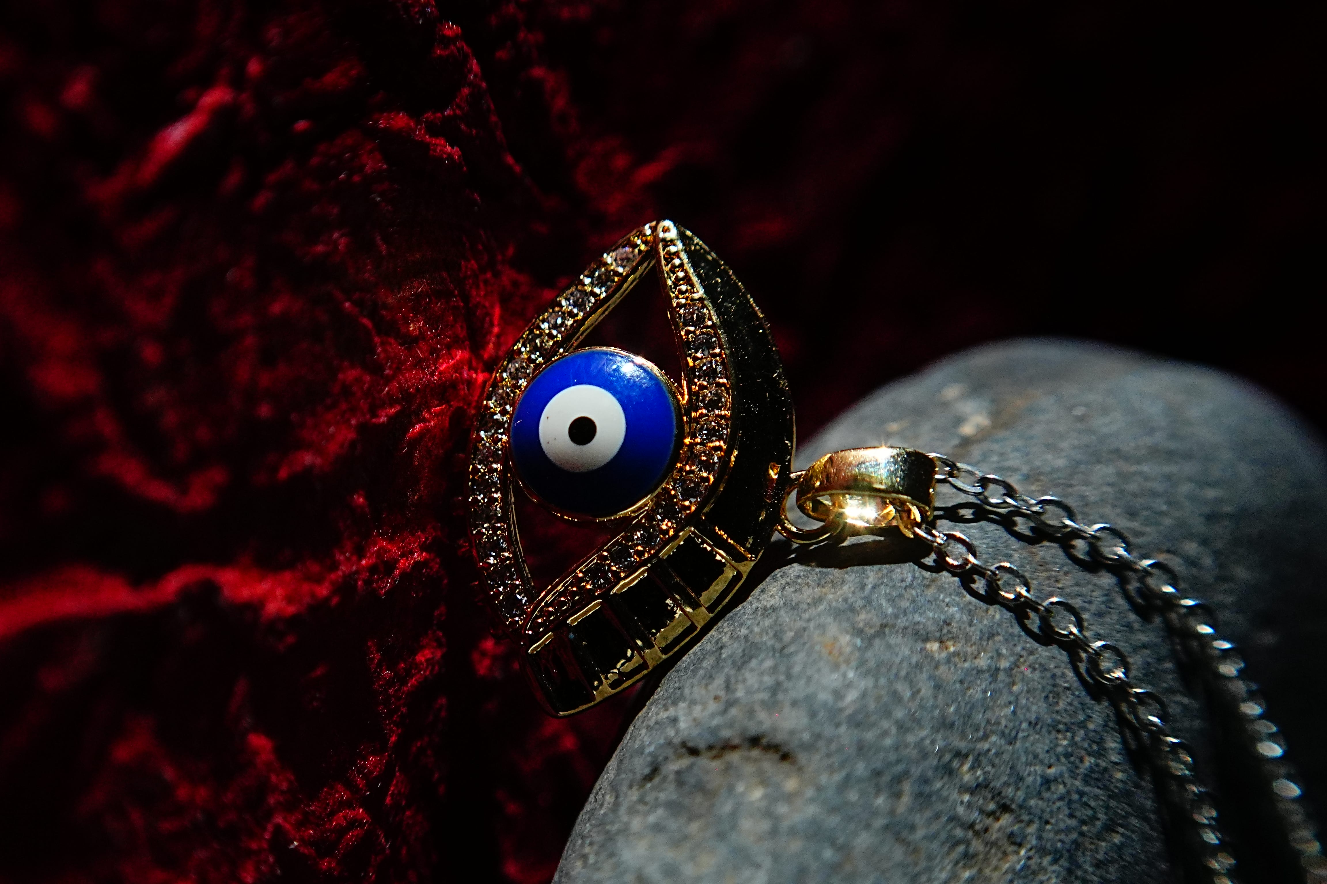 Premium Evil Eye Pendant thumbnail 2