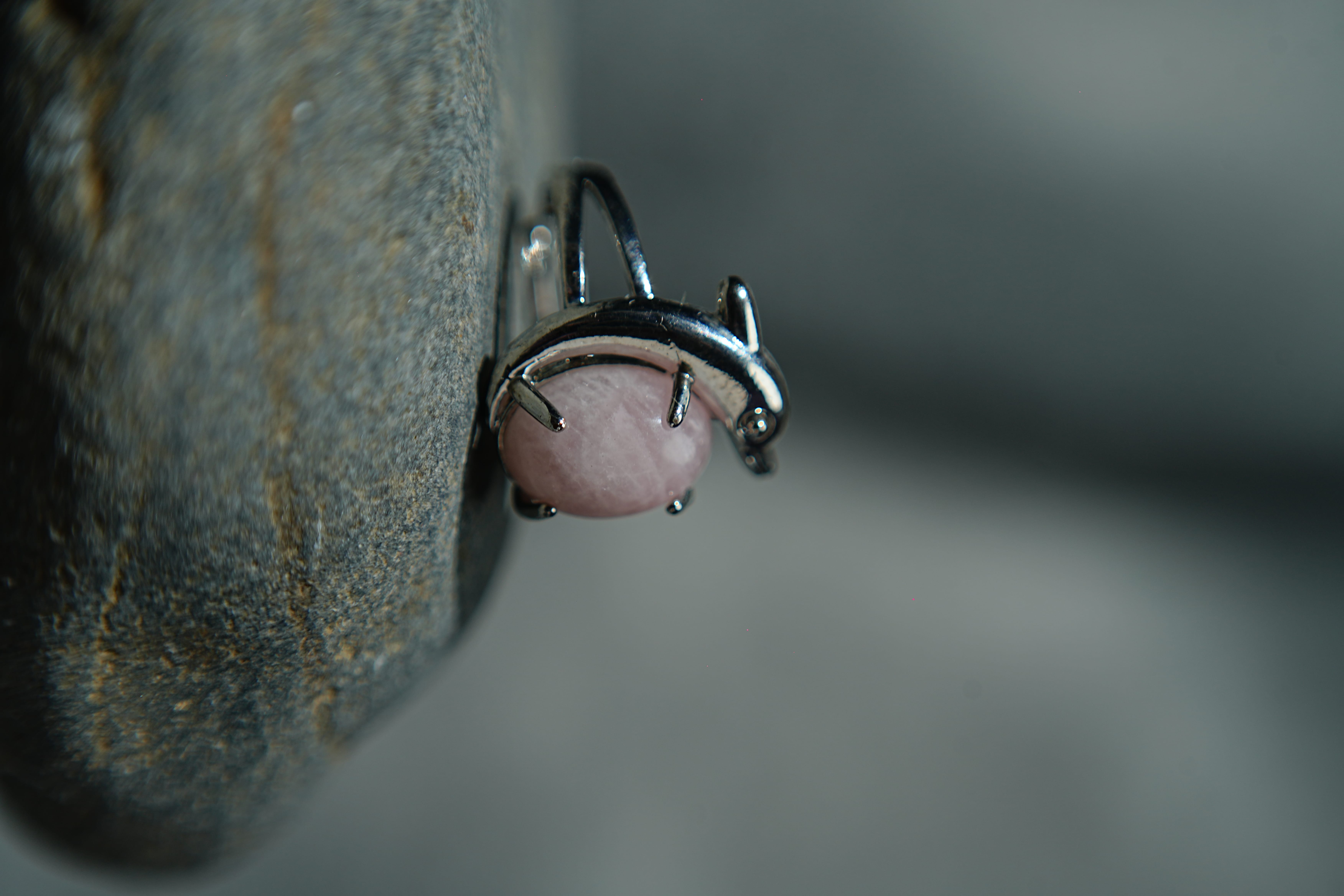 Rose Quartz Dolphin Ring thumbnail 3
